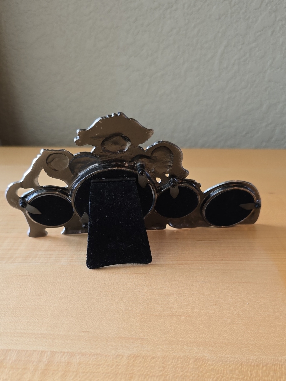 Silver Dog-Themed Multi-Photo Picture Frame - Picture 6 of 8
